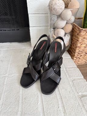 Prada Brown Leather Slingback Heels Sandals Buckle Square Toe Size 40 Italy